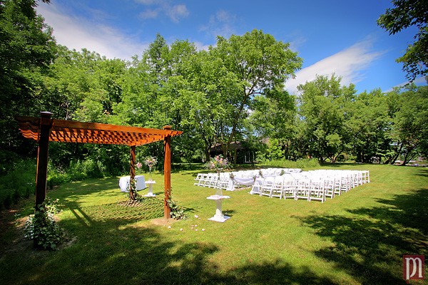 Sherry & Mario’s Wedding @ Caledon Inn