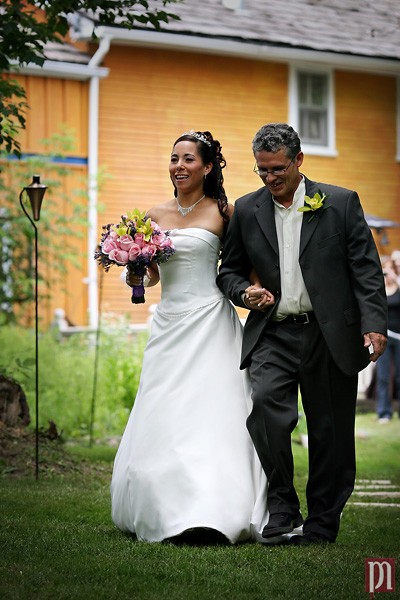 Sherry & Mario’s Wedding @ Caledon Inn